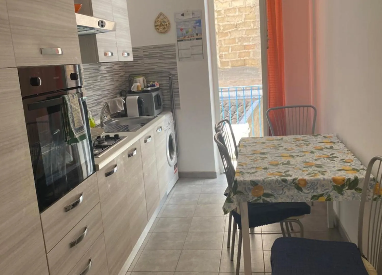 Appartamento Serradifalco Cozy House Di Enza E Luigi Palermo Italia