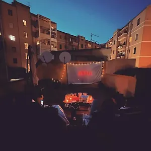 Con Terrazzo Privato E Netflix , Cagliari Italia